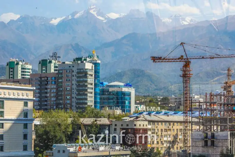 Экономные и достигающие большого соцэффекта решения должны приниматься при застройке городов - эксперт
