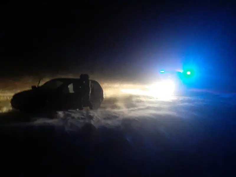 Батыс Қазақстанда 20-дан астам автокөлік қар құрсауында қалды