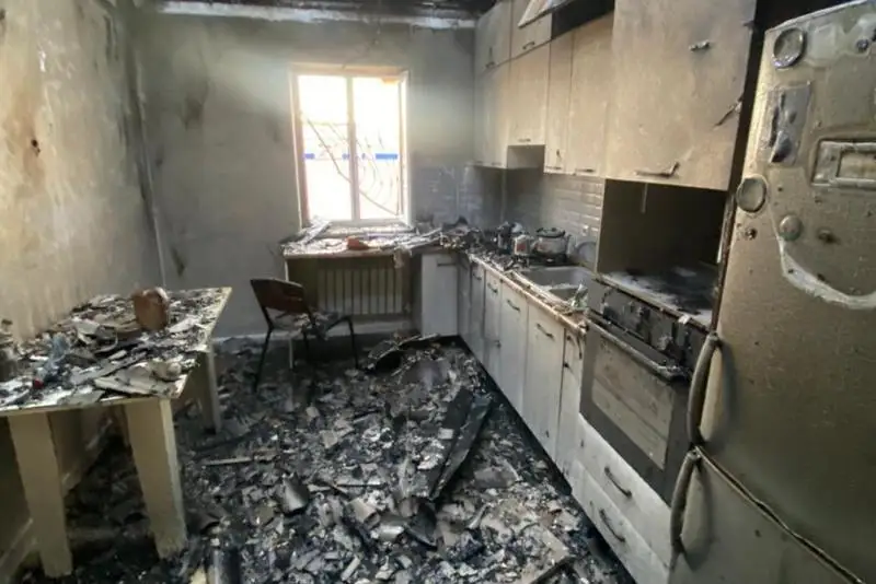 В Атырау при хлопке газа погибла женщина