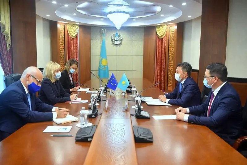 Вице-спикер Сената встретился с делегацией Европейского Союза