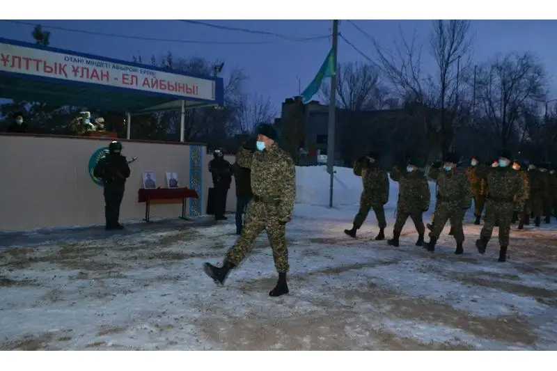 В Уральском полку Нацгвардии прошел траурный митинг