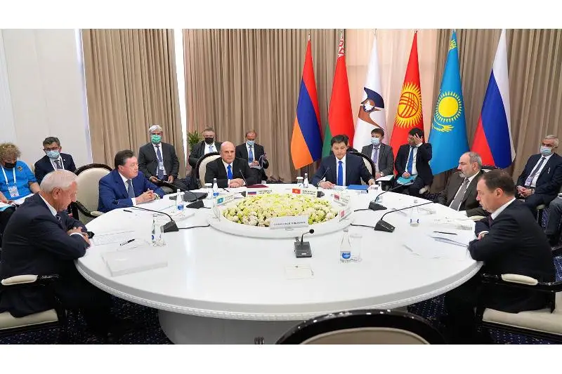 Аскар Мамин предложил актуализировать антикризисные меры ЕАЭС