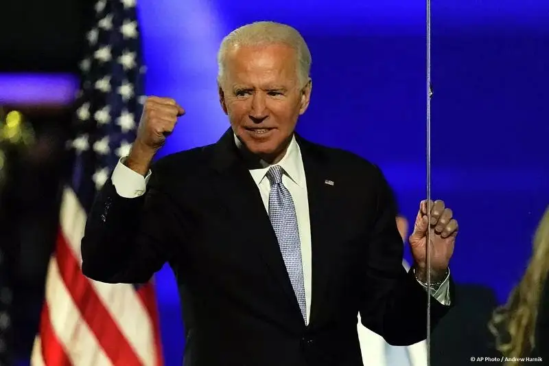 США: выборщики проголосовали за Байдена