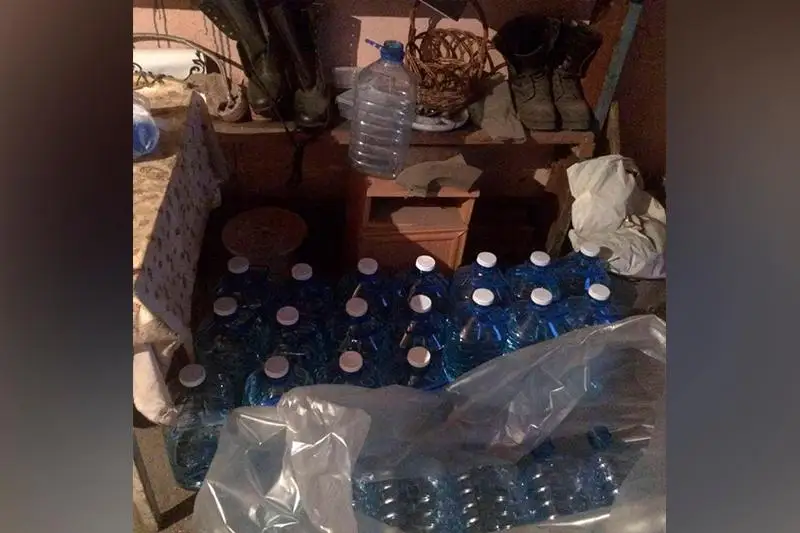 Цех по производству алкоголя в гараже устроила акмолинка