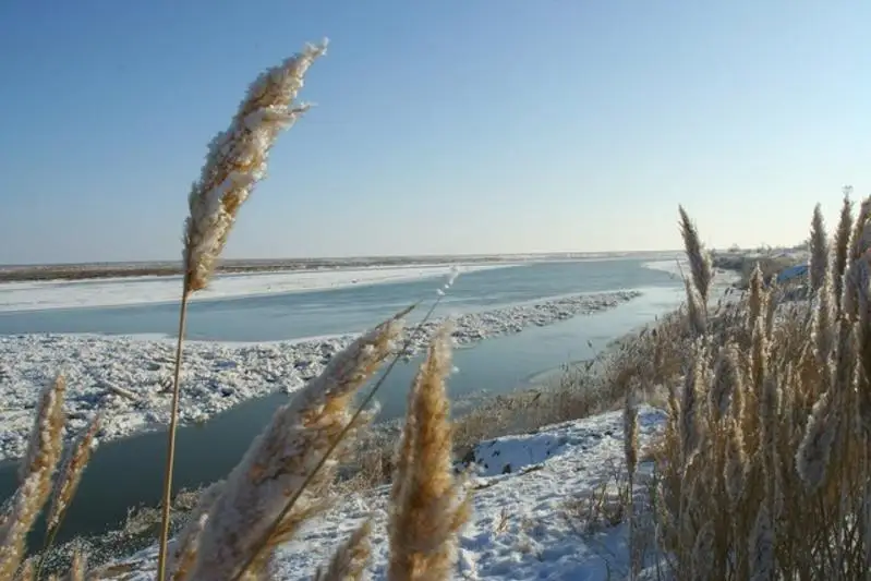 В Байконуре готовятся к весеннему паводку на реке Сырдарье