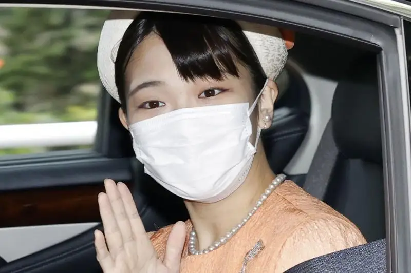 Японская принцесса Мако простилась с императорской семьей перед свадьбой