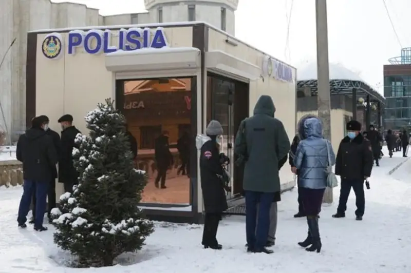Semeıde eki modýldik polıtsııa beketi ashyldy