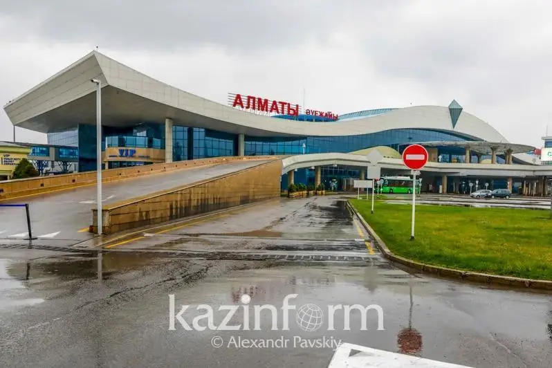 Экс-сотрудники аэропорта Алматы пожаловались на незаконное увольнение