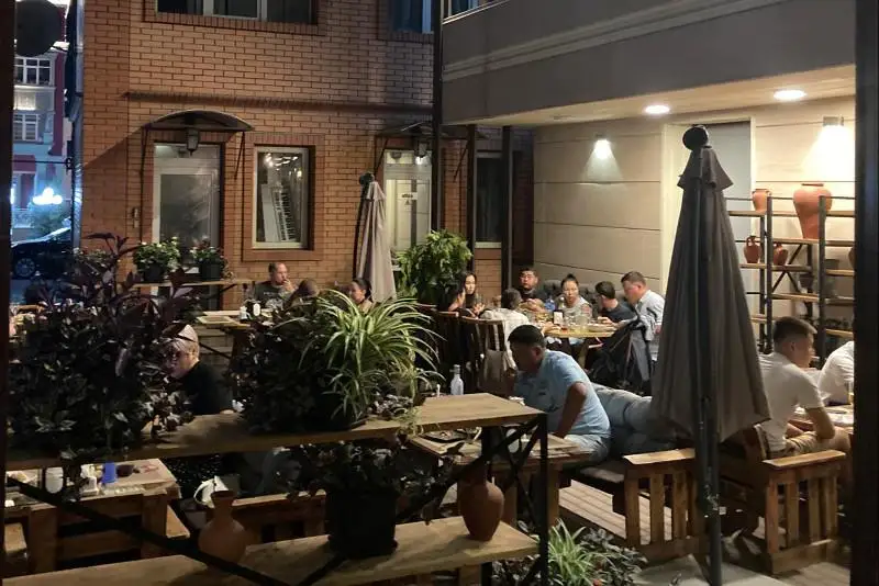 Кудалык и день рождения прервали в Алматы: 39 нарушений карантина за выходные