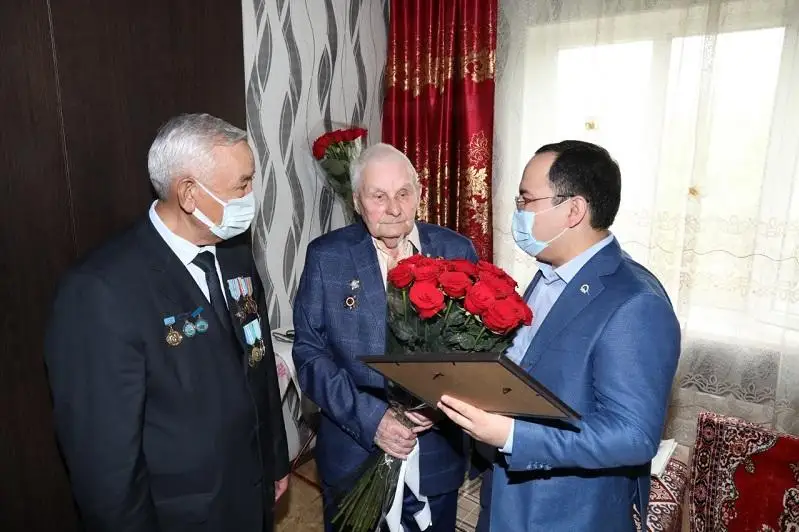 Искренне желаю, чтобы наши потомки не видели ужасов войны - ветеран Виктор Долганов