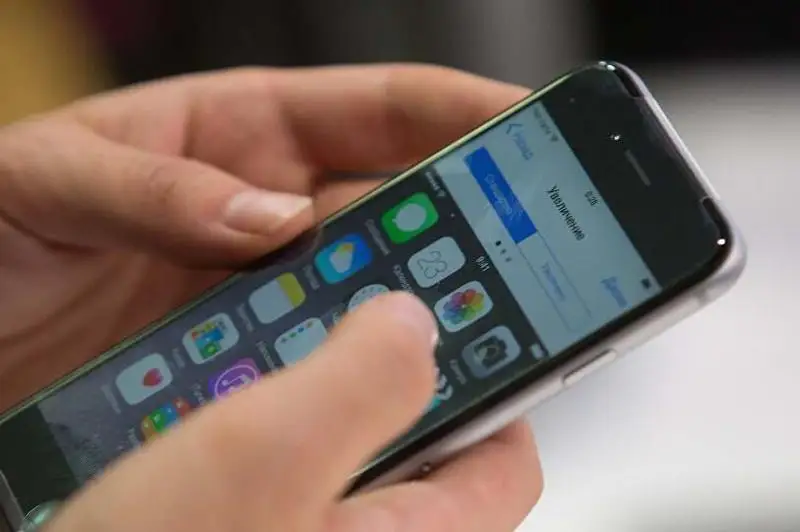 600 тысяч тенге снял знакомый со счета карагандинки