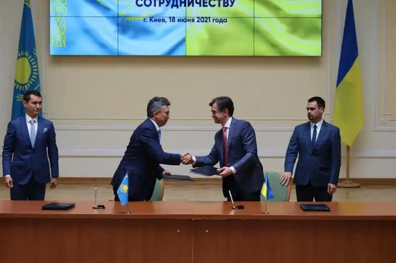 Казахстан готов обеспечить поставку QazVac в Украину – Бахыт Султанов