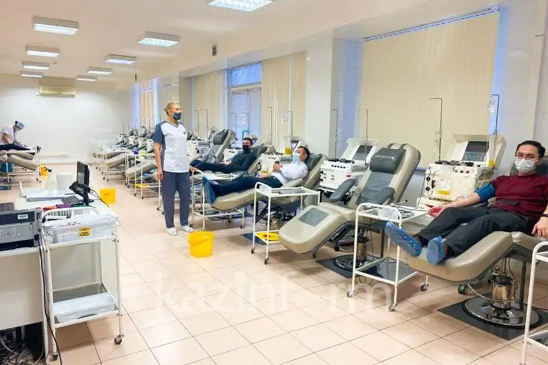 Один день донора крови - фоторепортаж