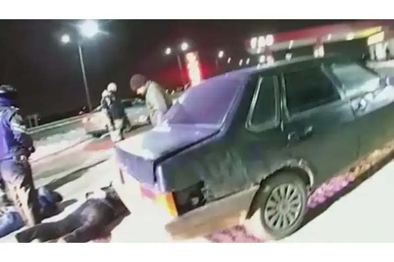 Бойцы спецназа обезвредили вооруженных лиц в Актобе - видео