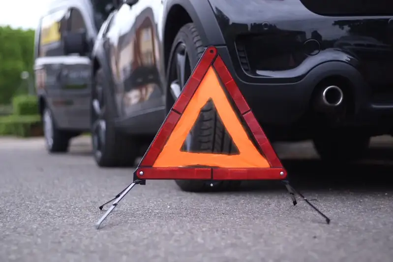 Почему водители авто скрываются с места ДТП