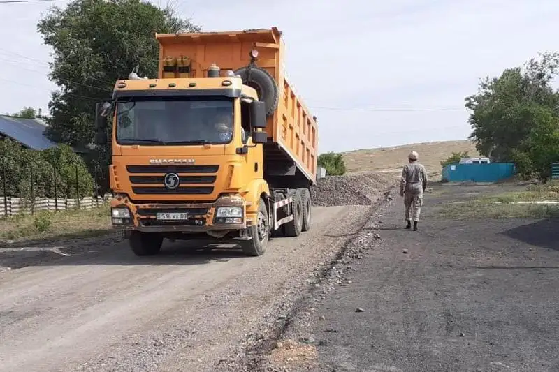 13 улиц отремонтируют в селе Акбулак Карагандинской области