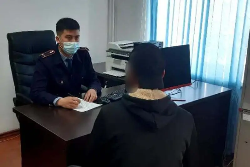 Мошенник обещал помочь оформить крупный кредит жителю Кентау