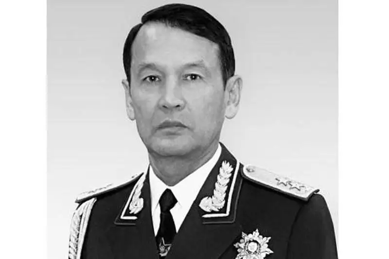 Ушел из жизни генерал-лейтенант в отставке Курбан Каражанов