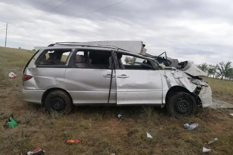 Восемь иностранцев госпитализированы после аварии в Актюбинской области