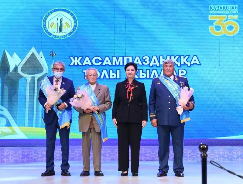 Toqtar Áýbákirov «Qyzylorda oblysynyń qurmetti azamaty» atandy