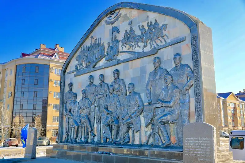 Мемориальный комплекс «Азаттықтың ақ таңы» открыли в Актобе