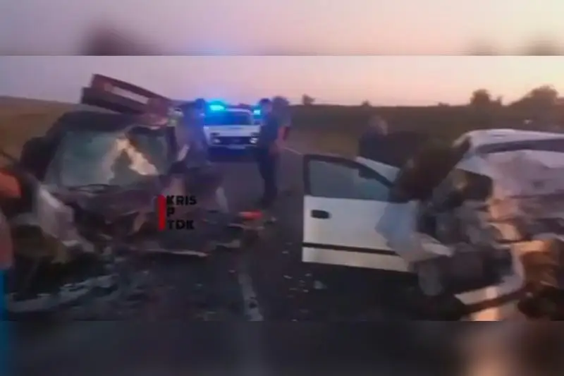 Жесткое лобовое столкновение произошло в Алматинской области: два человека скончались