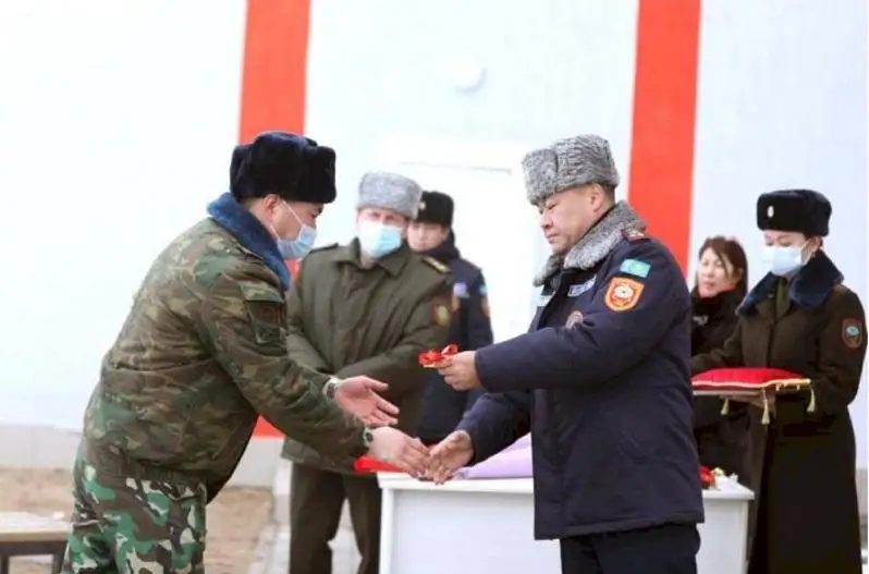 Ключи от квартир вручили спасателям в Алматы