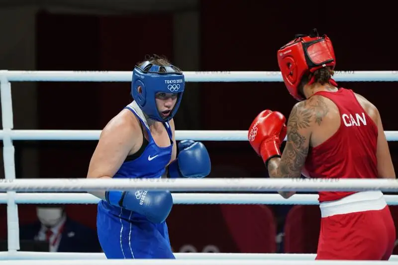 Казахстан понес еще одну потерю в боксе на Олимпиаде в Токио