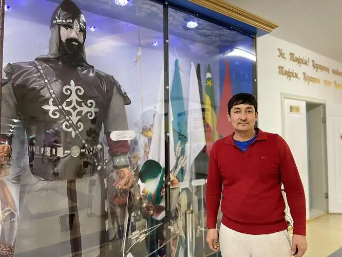 Уникальные изделия из железа изготавливает мастер из Мангистауской области