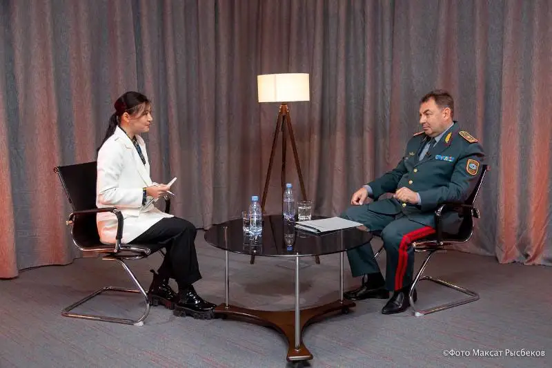 Юрий Ильин о причинах взрывов в Жамбылской области, трудностях в работе спасателей, изменениях в МЧС