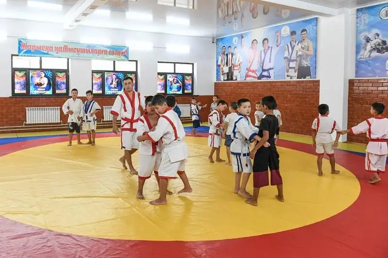 Qyzylorda oblysynda sportpen turaqty shuǵyldanýshylar 254 myń adamnan asty