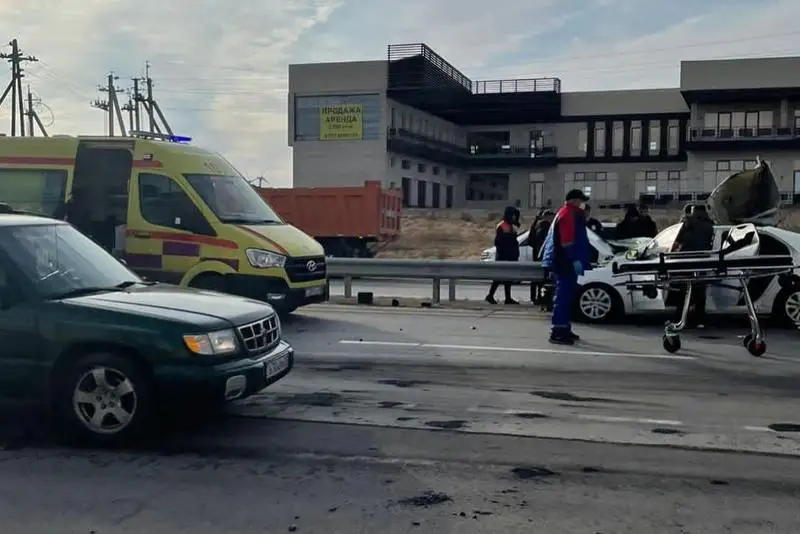 ДТП произошло на Капшагайской трассе: есть пострадавшие и жертва