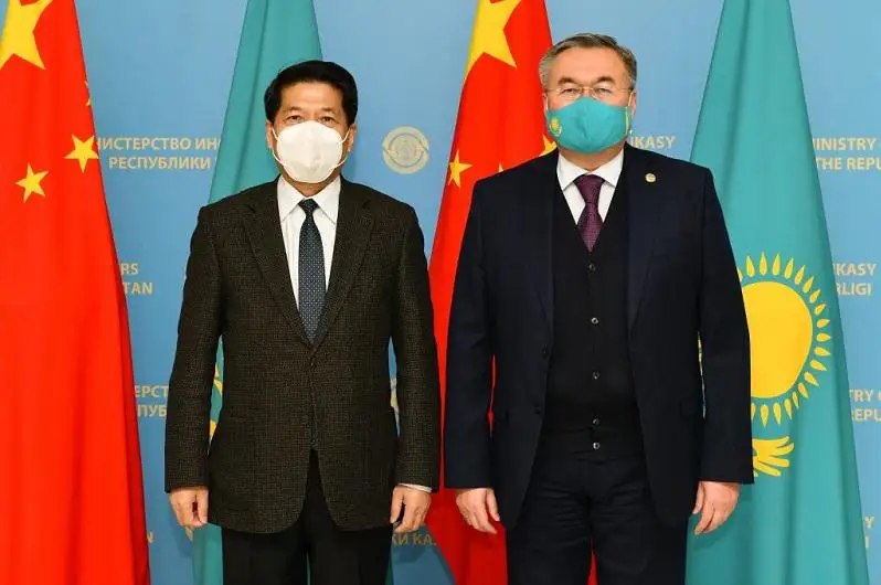Глава МИД РК встретился со спецпредставителем Правительства КНР по делам стран Евразии