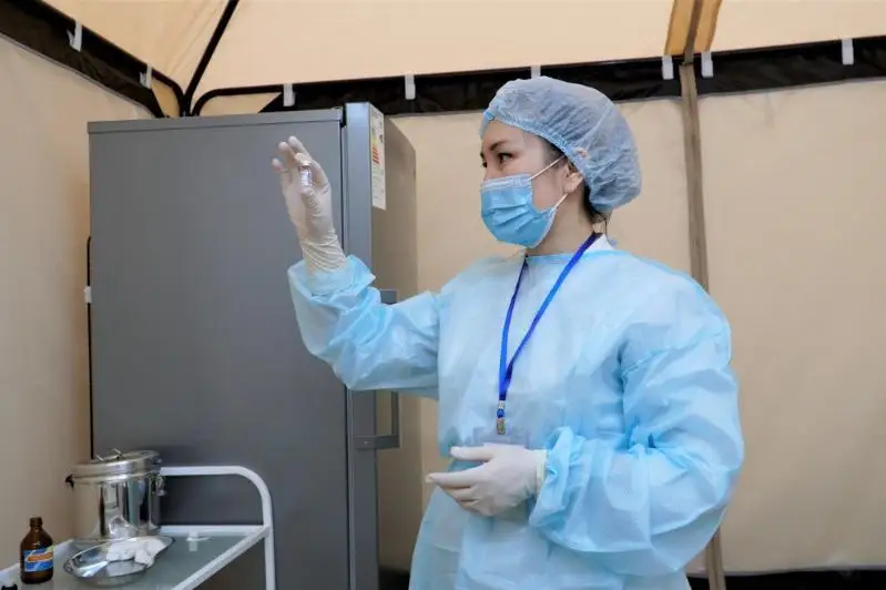 842 тысячи человек получили оба компонента вакцины от КВИ в Алматы