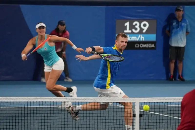 ıAroslava Shvedova men Andreı Golýbev Olımpıadanyń juptyq jarysynda jeńilip qaldy