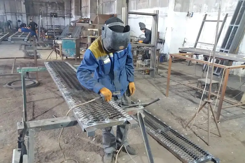 Более 76 млн тенге погасили шымкентские осужденные по исковым задолженностям