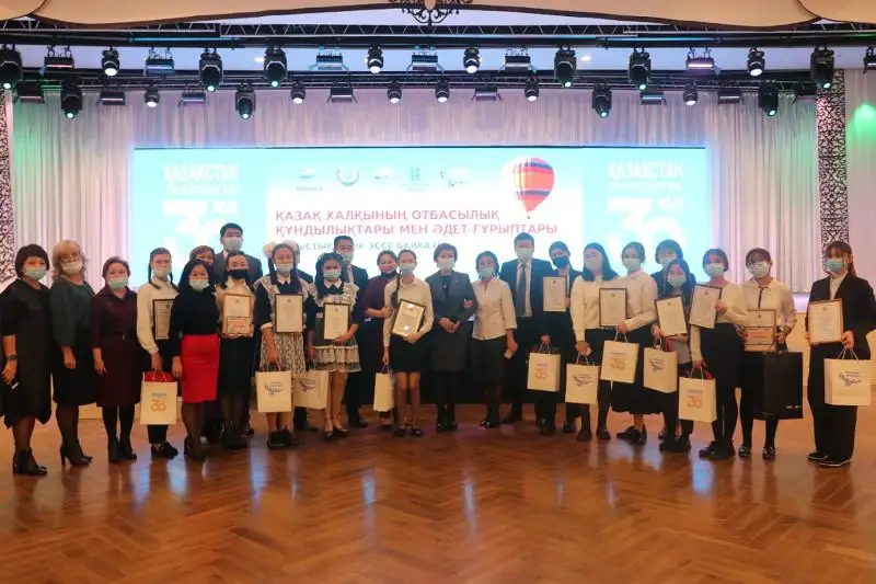 Aqmola oblysynda esse baıqaýynyń jeńimpazdary marapattaldy