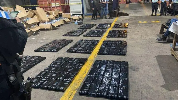 Gvatemalada 600 keliden astam kokaın tárkilendi