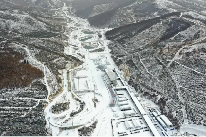 Команды Казахстана по лыжным гонкам и биатлону приступили к тренировкам в Чжанцзякоу