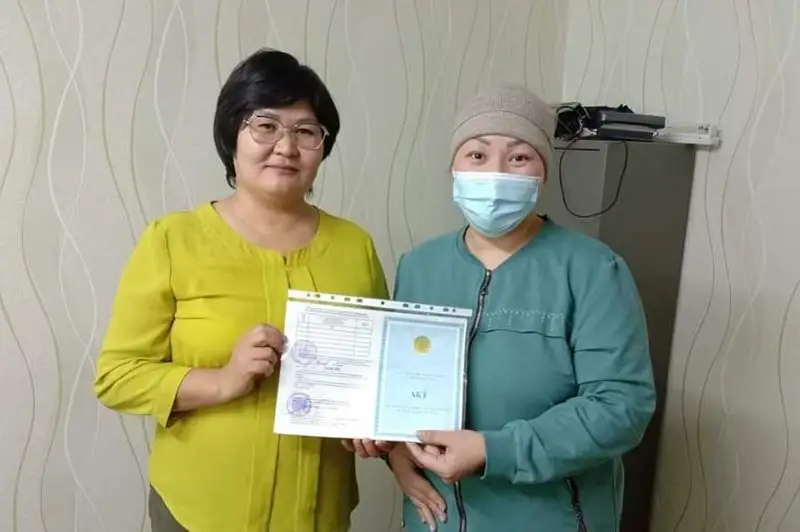 Четырёхкомнатный дом подарили нуждающейся семье в Караганде