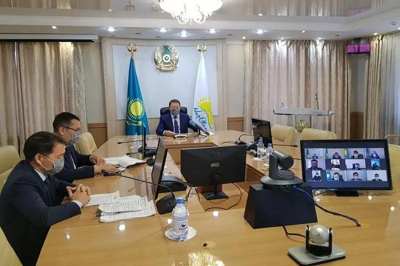 На невыплату подъемных пожаловалась врач акиму СКО