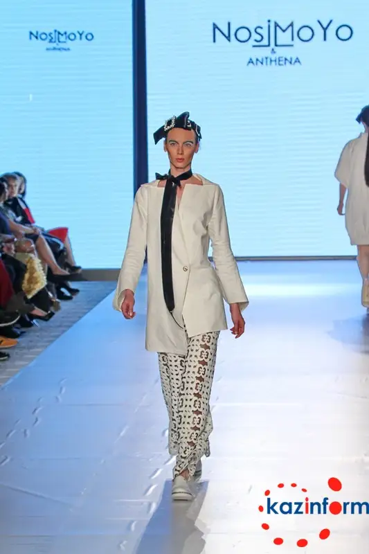 Fashion Week