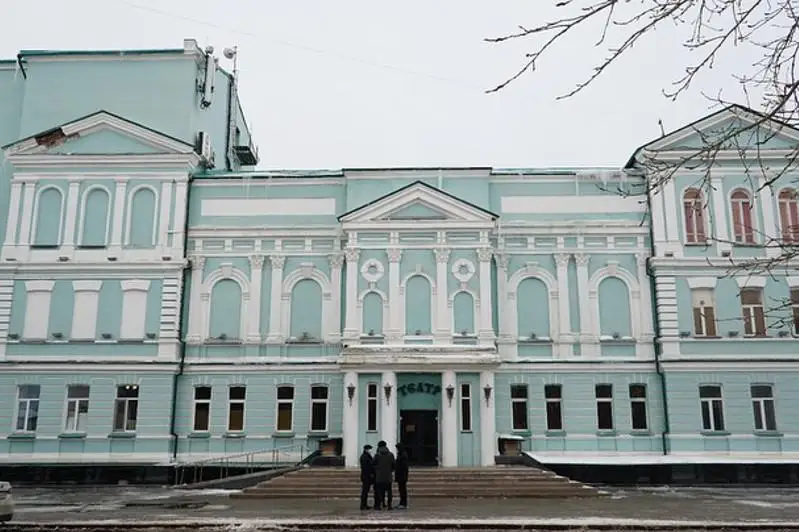 Свыше 50 мероприятий онлайн проведет столичный русский театр