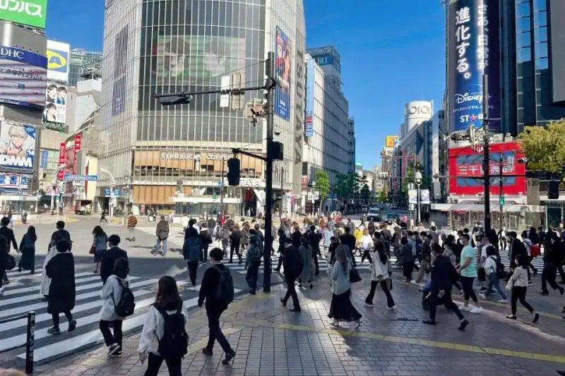 Japonııa kornavırýspen kúreske 265 mlrd dollar  bólmek