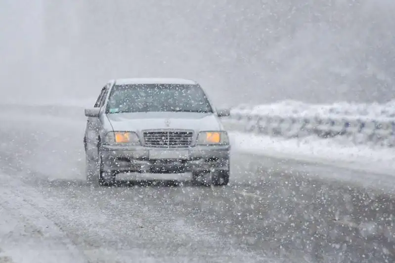 Участок Актобе-Карабутак закрыт из-за метели