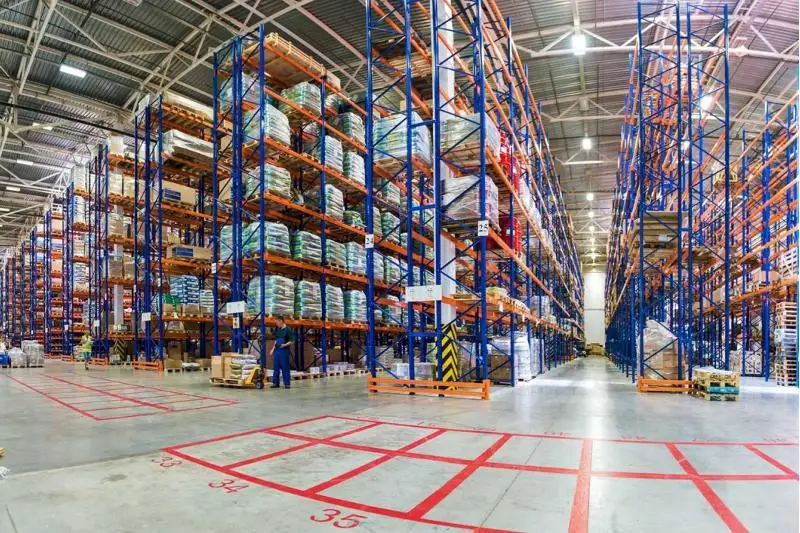 О процессе создания оптово-распределительных центров рассказал министр торговли