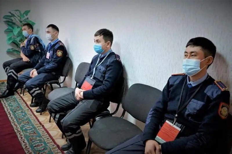 Елорда полицейлеріне COVID-19 инфекциясына қарсы вакцина салынып жатыр