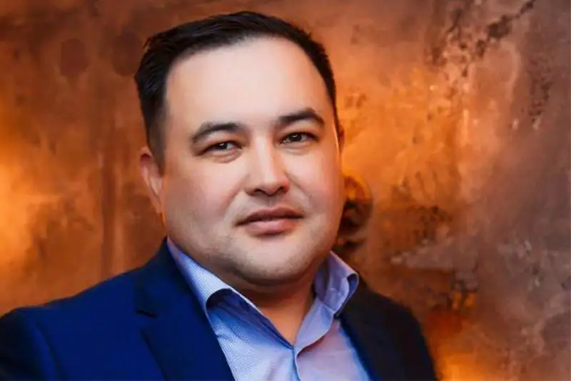 Эксперт о Послании Президента РК: Важно сдерживать тот уровень, когда мы мало кому должны