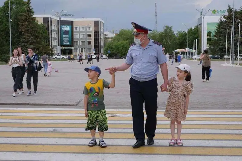 Более тысячи викторин организовали для казахстанских школьников на знание ПДД