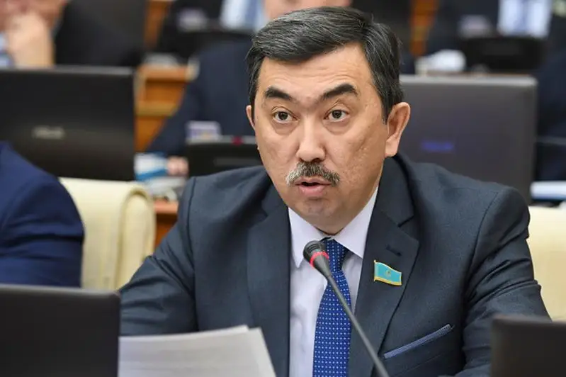 Принять меры по устранению экологического загрязнения Улытауского региона просят депутаты